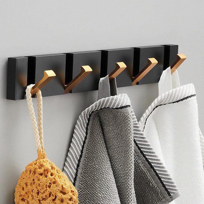 Thomas Filigree Retractable Towel Rack